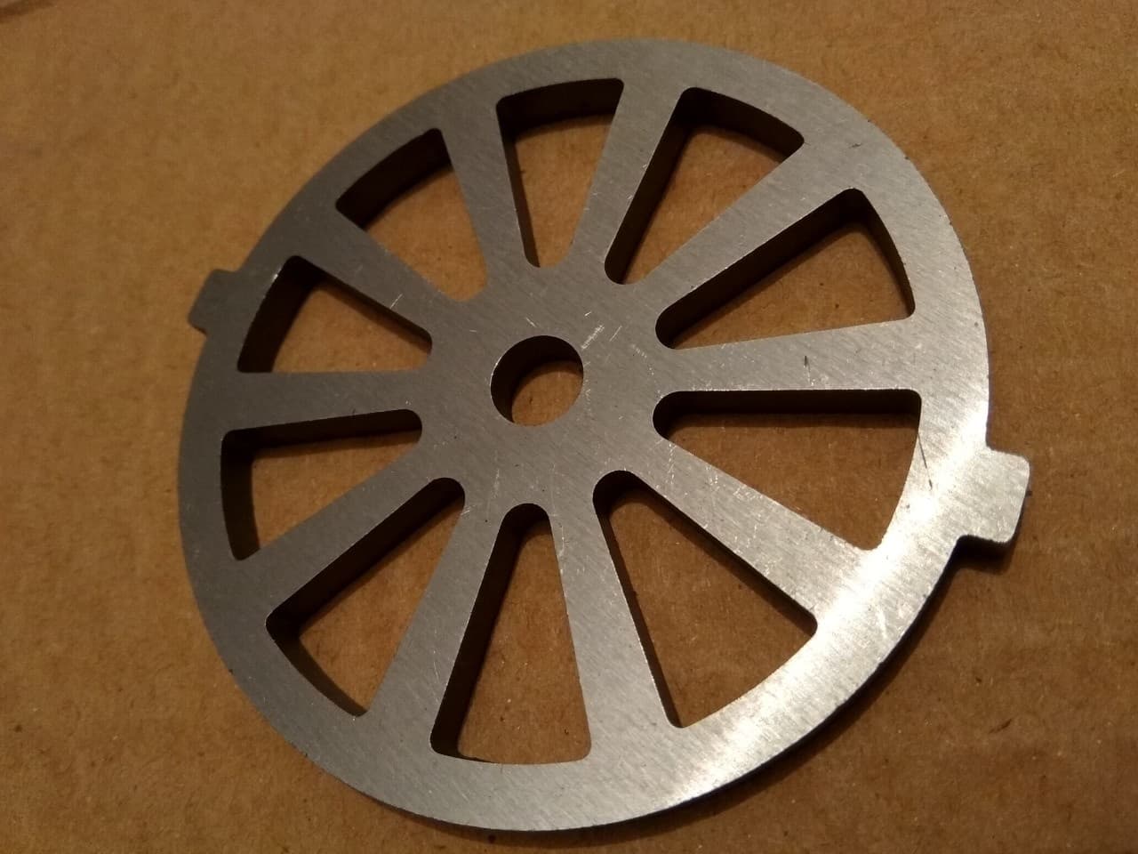 Сито з трикутними дірками для м"ясорубки 210864 Z CZE210864-9 - зображення 1