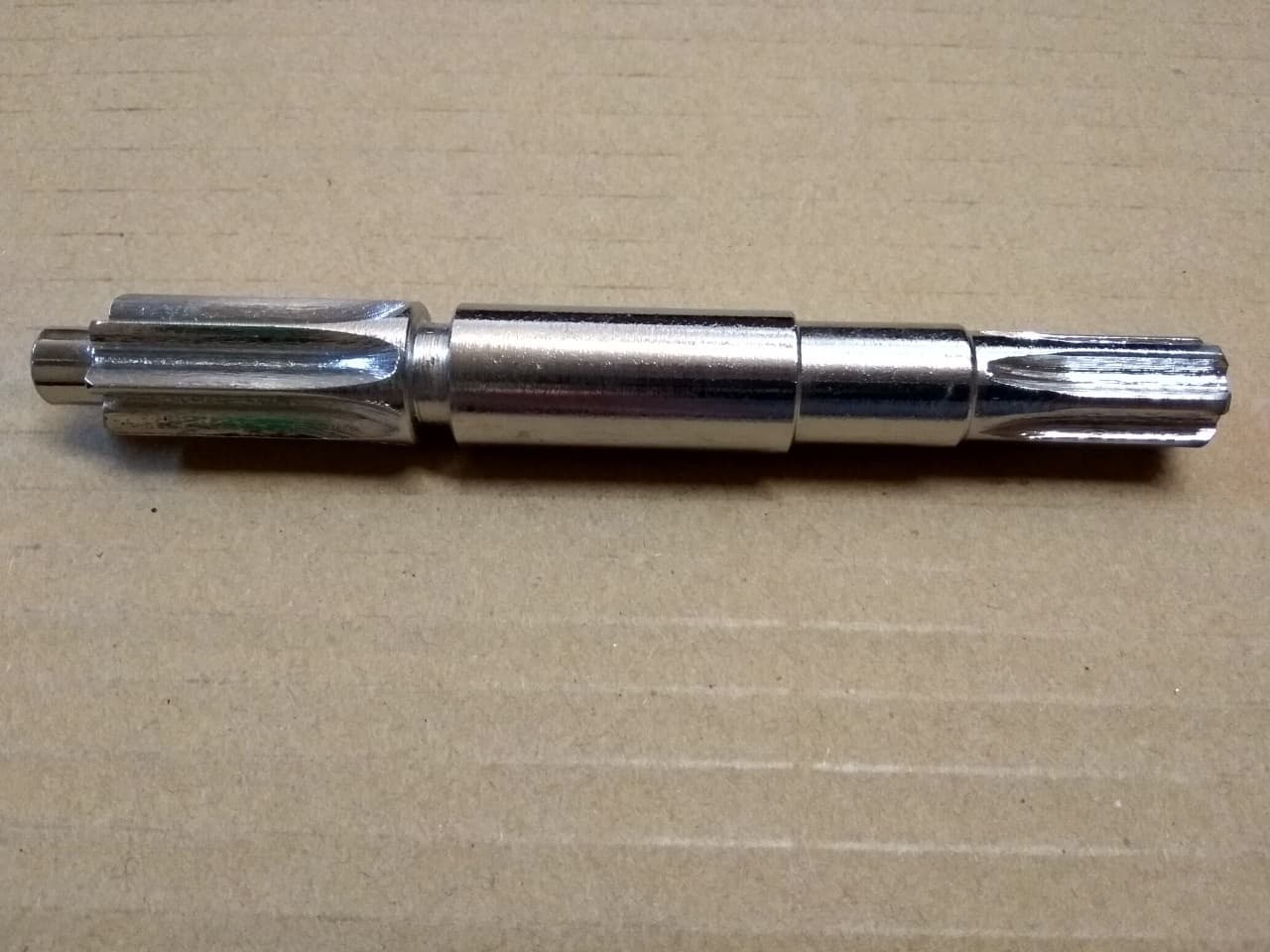 Вал редуктора (малий) ковбасного шприца 282151 28215116 - зображення 1