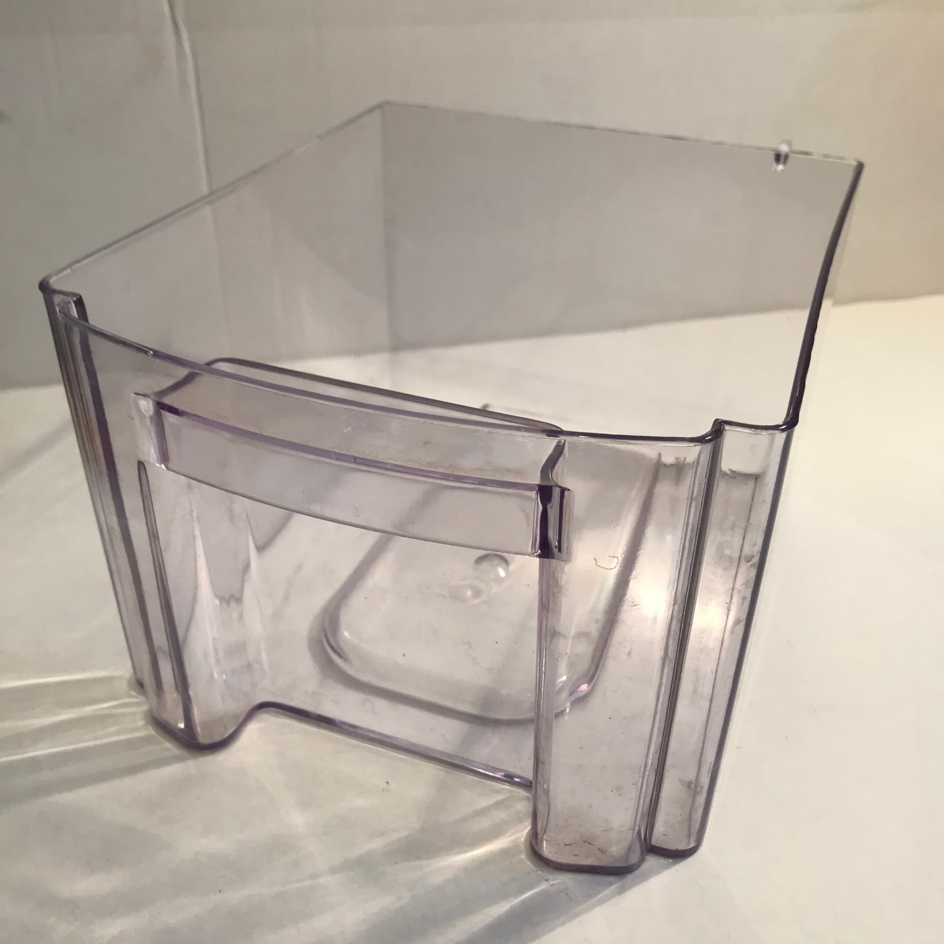 Контейнер млина для льоду 271520 940396 - зображення 1