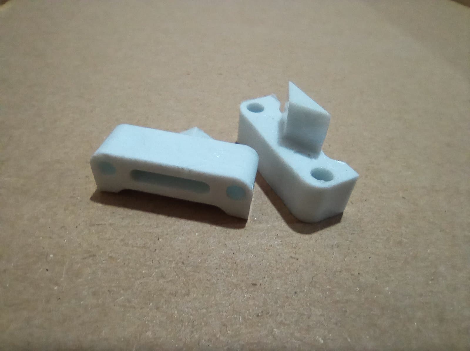 Петля ванни льодогенератора ( 3D дук ) 271551, 271568 - компл. 2 шт. Z CZE903704 - зображення 1