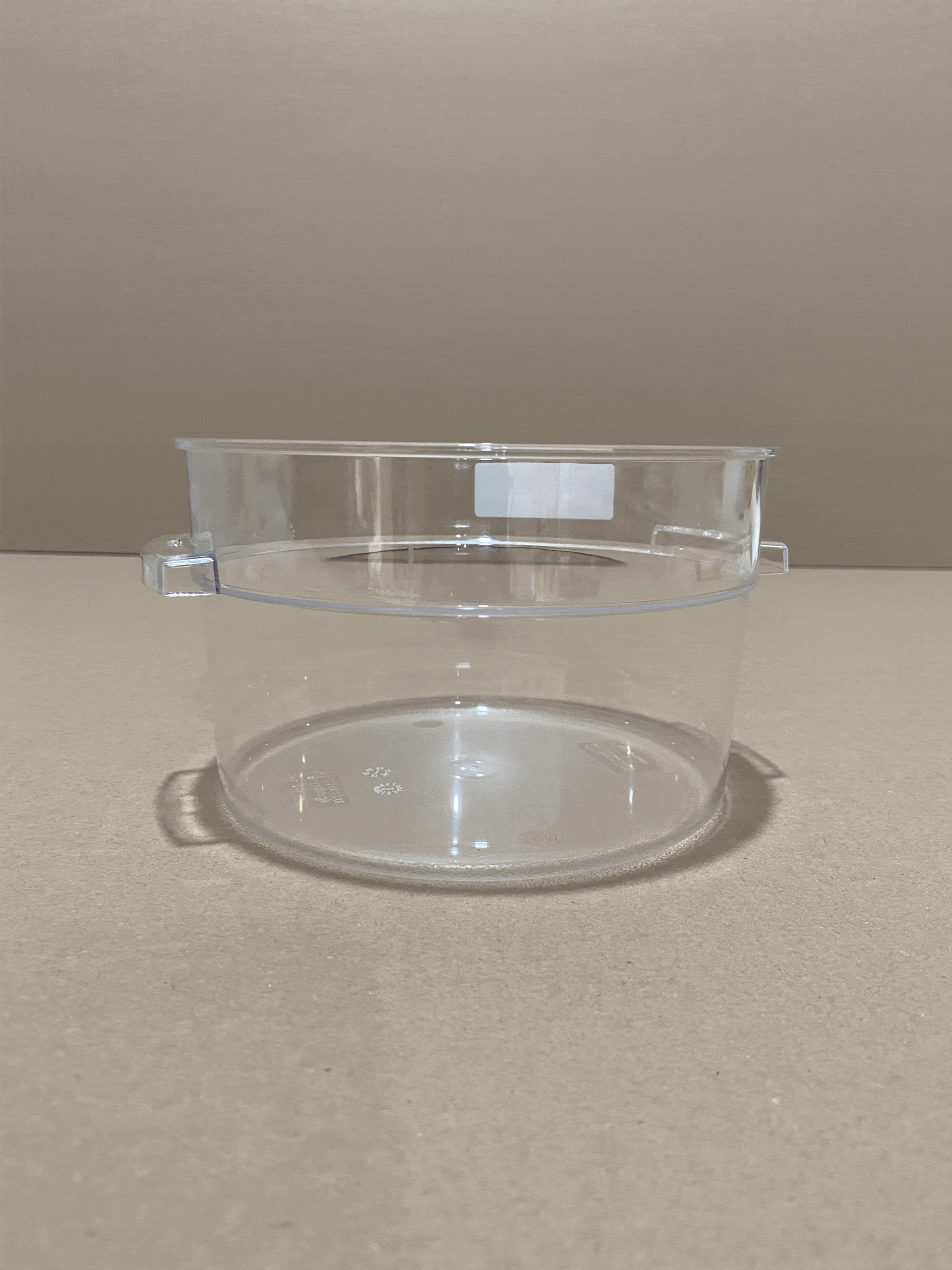 Круглий контейнер для зберігання продуктів 2,1 л з полікарбонату (Кришка продається окремо) GRP--002 Gastro Plast PC Прозорий - зображення 1