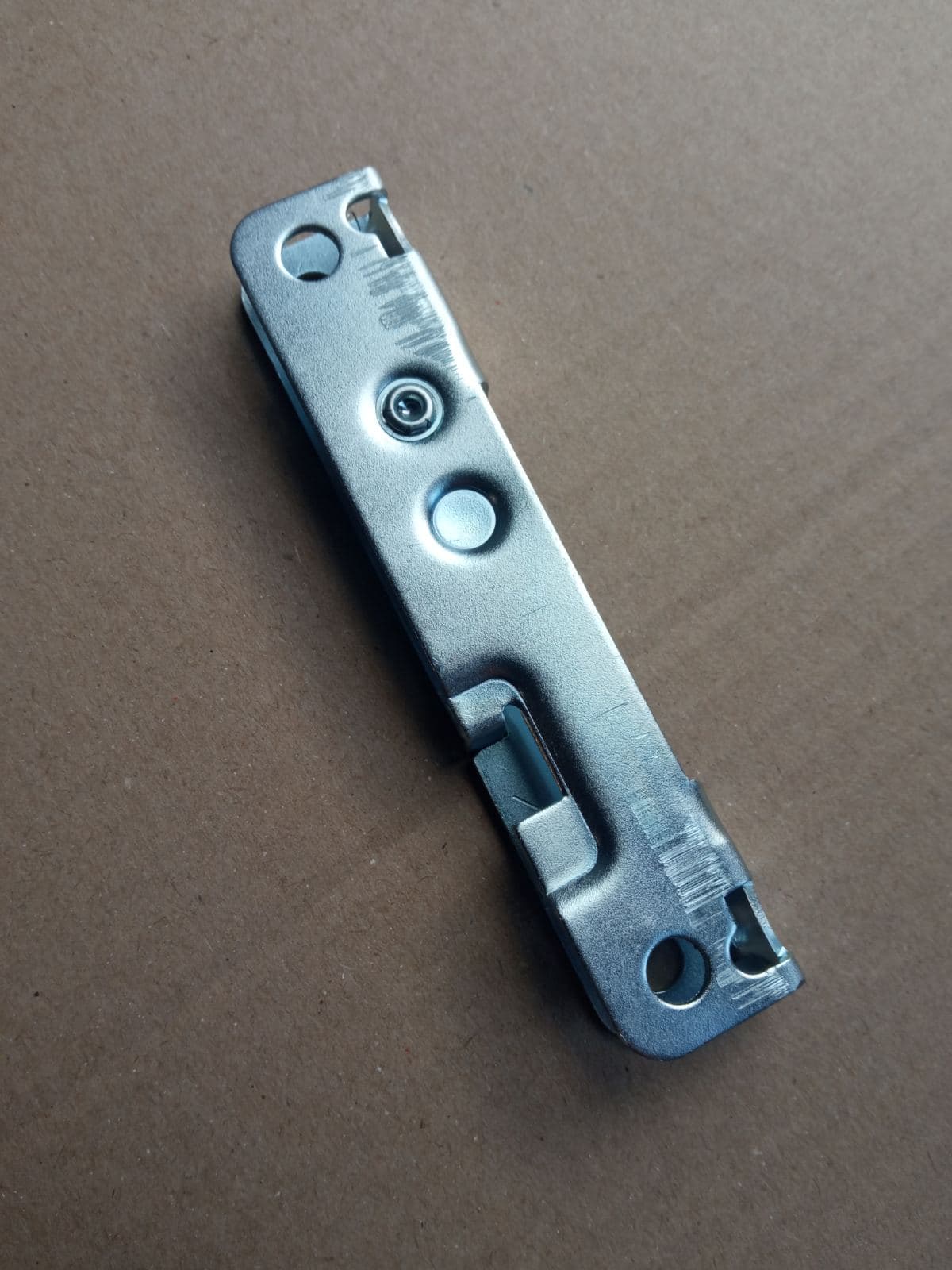 Внутрішня петля дверки конвектомата 227060, 227077 942970 - зображення 1