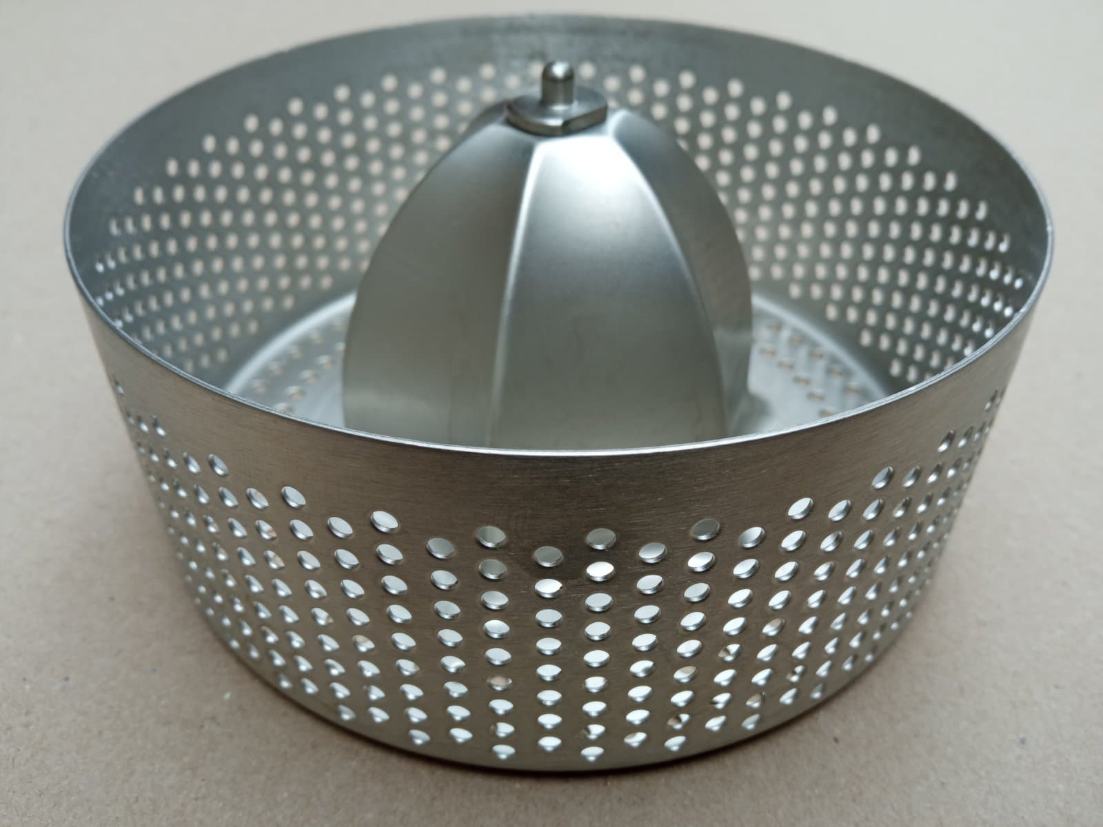 Насадка з ситом соковитискач 221099 945582 - зображення 1