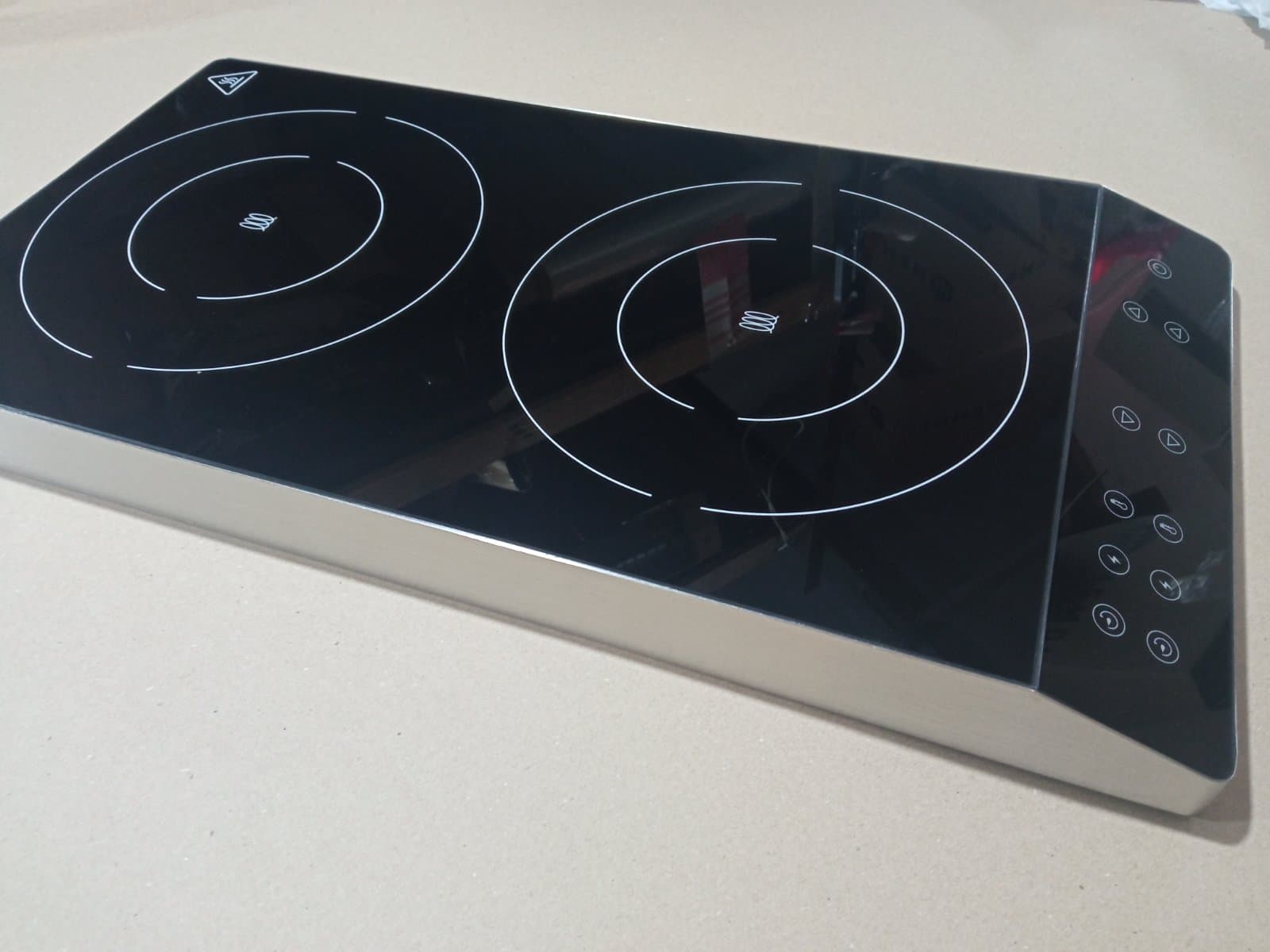 Корпус індукційної плити 239438 917725 - зображення 1