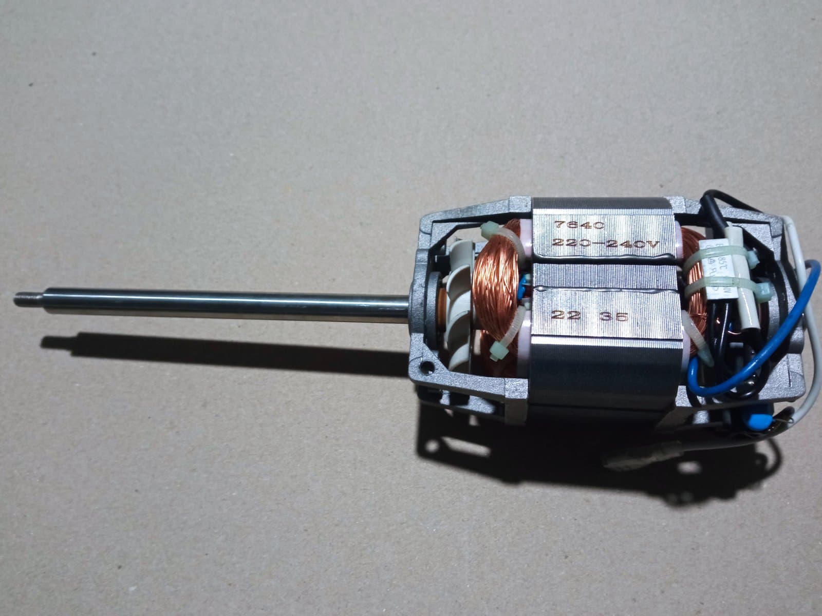 Мотор блендера 221600, 221617, 221655, 221631, 221624, 221648 961360 - зображення 1